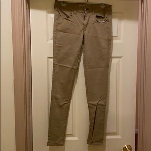 American Eagle Khakis 6 x-long